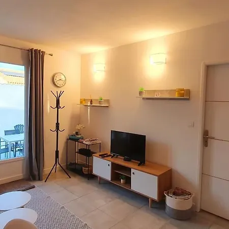 Holiday home Au Calme Situe En Camargue